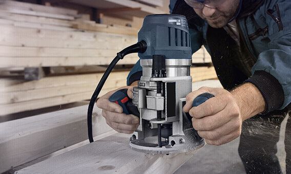 Як вибрати ручний фрезер для роботи?