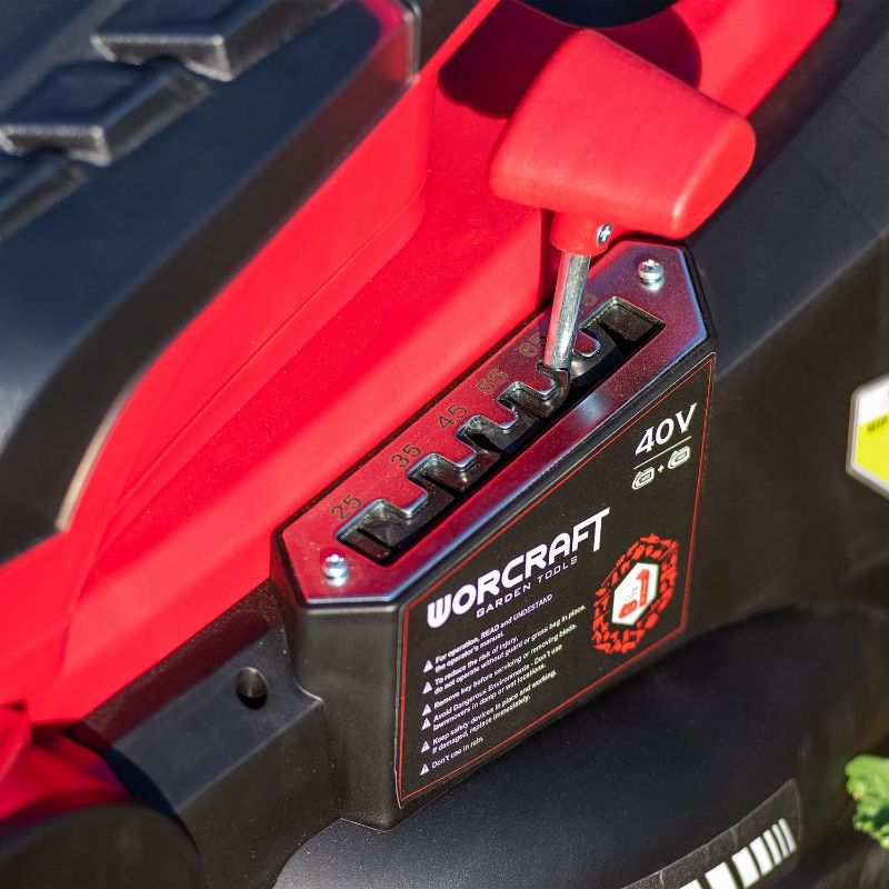 Акумуляторна безщіткова газонокосарка WORCRAFT CLM-S40LiBL