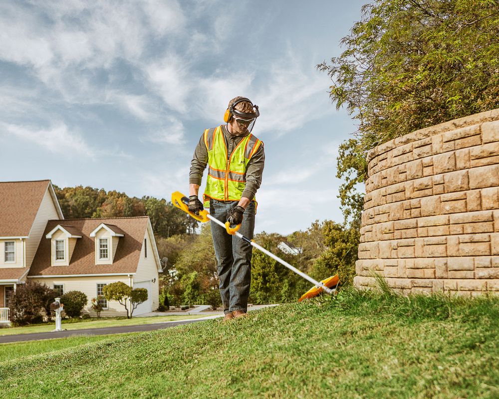 Триммер садовый электрический Mächtz MEB-1900