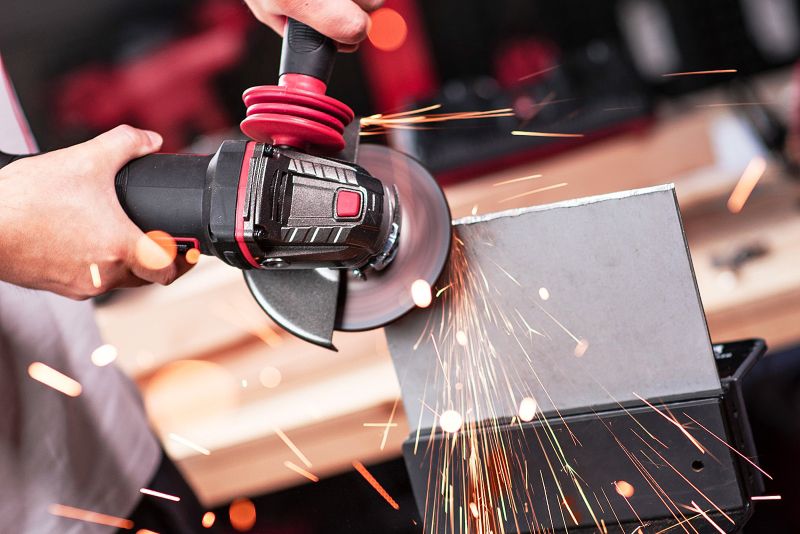 Акумуляторна шліфмашина кутова WORCRAFT CAG-S20Li-125