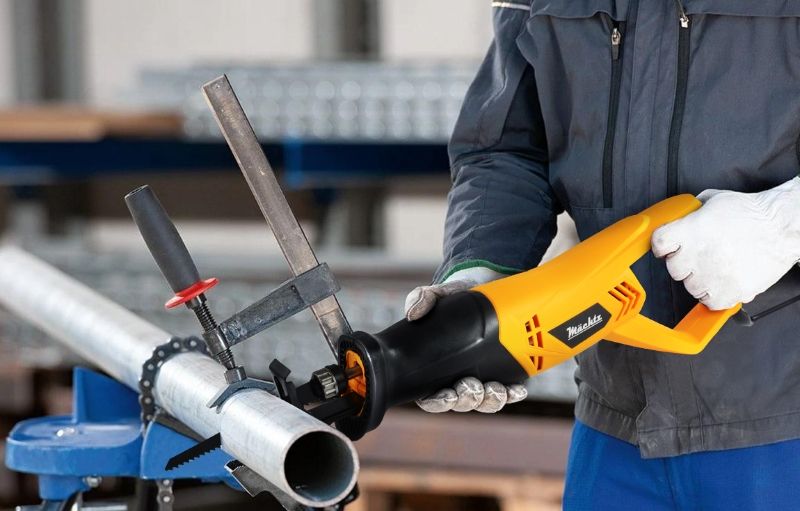 Шабельна пила Mächtz MRS-1350