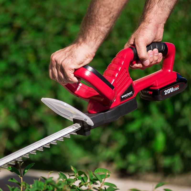 Акумуляторний кущоріз WORCRAFT CHT-S20LiA