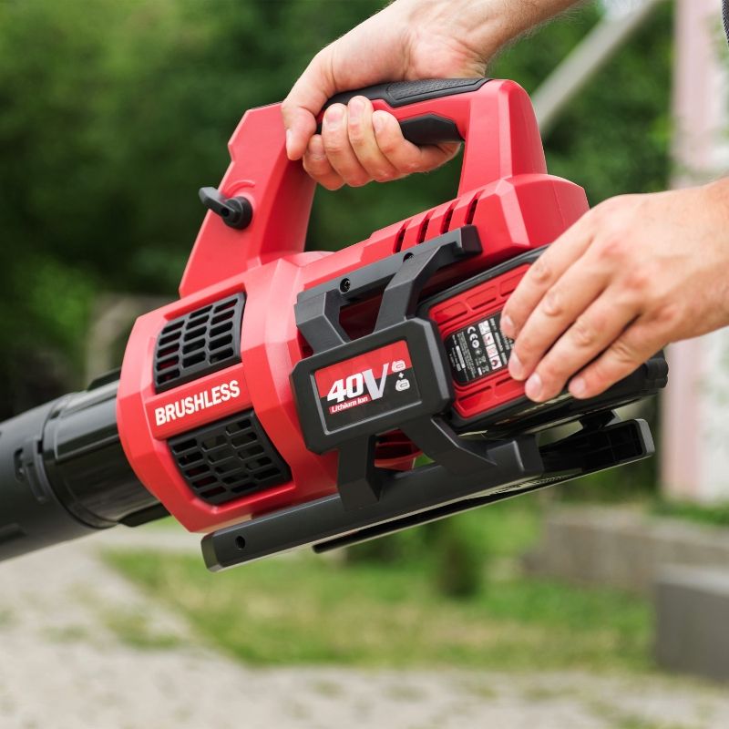 Акумуляторний безщітковий садовий повітродув WORCRAFT CLB-S40LiB