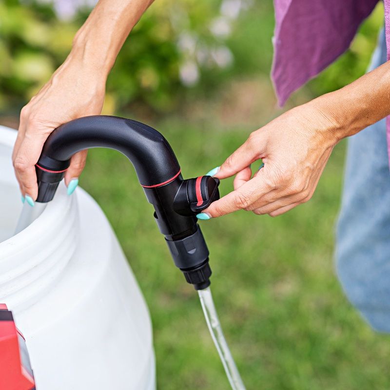 Акумуляторний насос для води WORCRAFT CRWP-S20Li