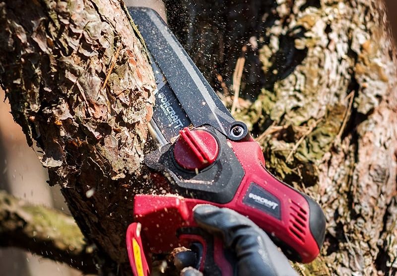 Акумуляторна безщіткова міні-пила ланцюгова WORCRAFT CHS-S20LiBPM