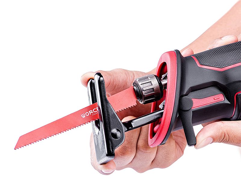 Акумуляторна шабельна пила WORCRAFT CSS-S20Li