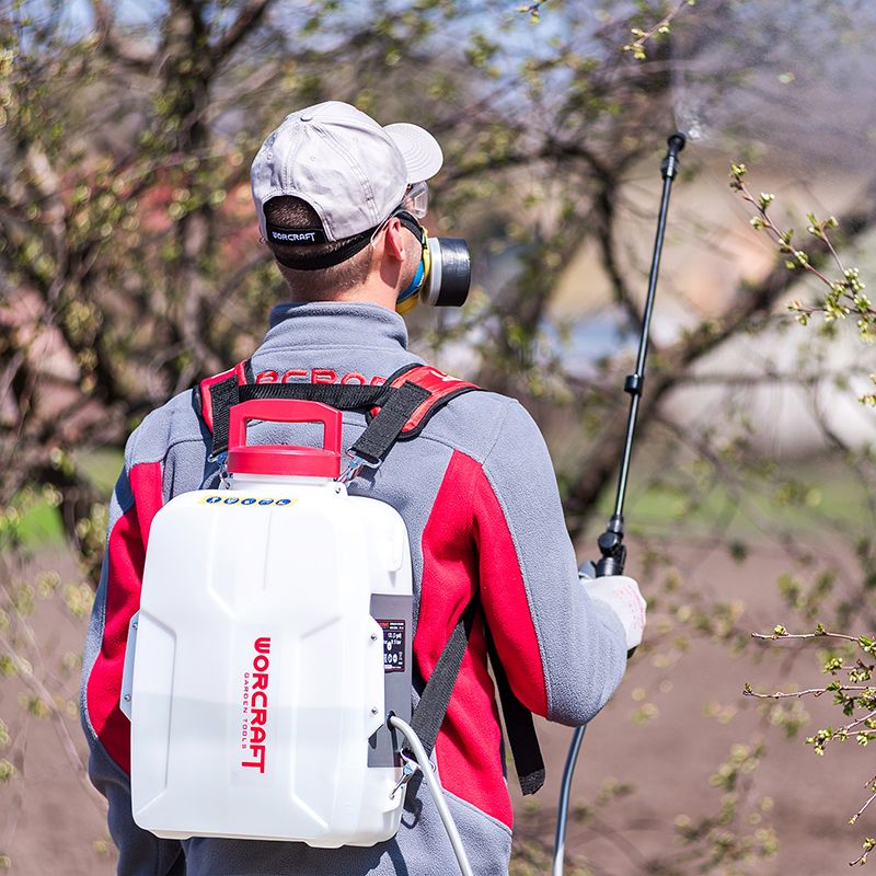 Акумуляторний обприскувач WORCRAFT CBS-S20LI