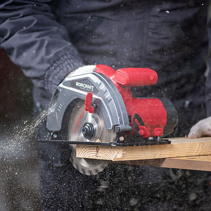 Циркулярна пила WORCRAFT CS15-185