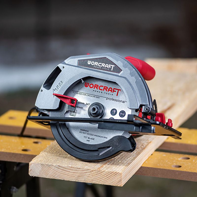 Циркулярна пила WORCRAFT CS15-185