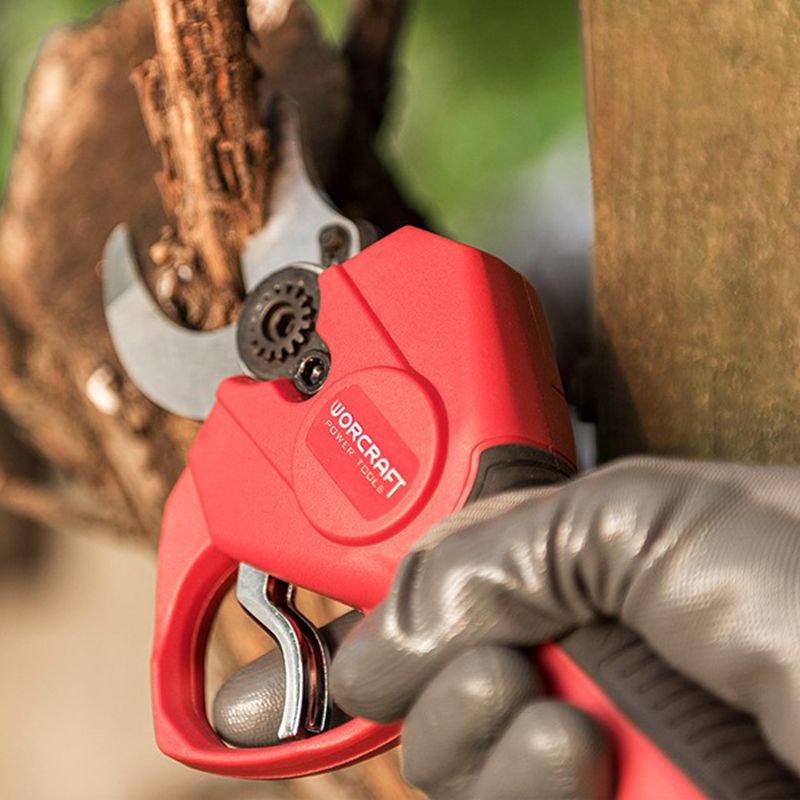 Акумуляторний безщітковий секатор WORCRAFT CSC-S20LiBPM