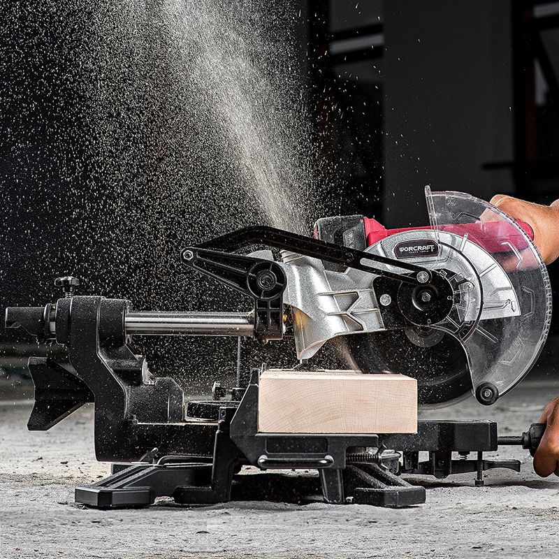 Акумуляторна торцювальна пила WORCRAFT CMS-S20Li