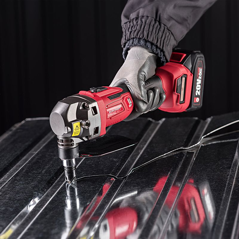 Акумуляторні ножиці по металу висічні WORCRAFT CHMN-S20LiB