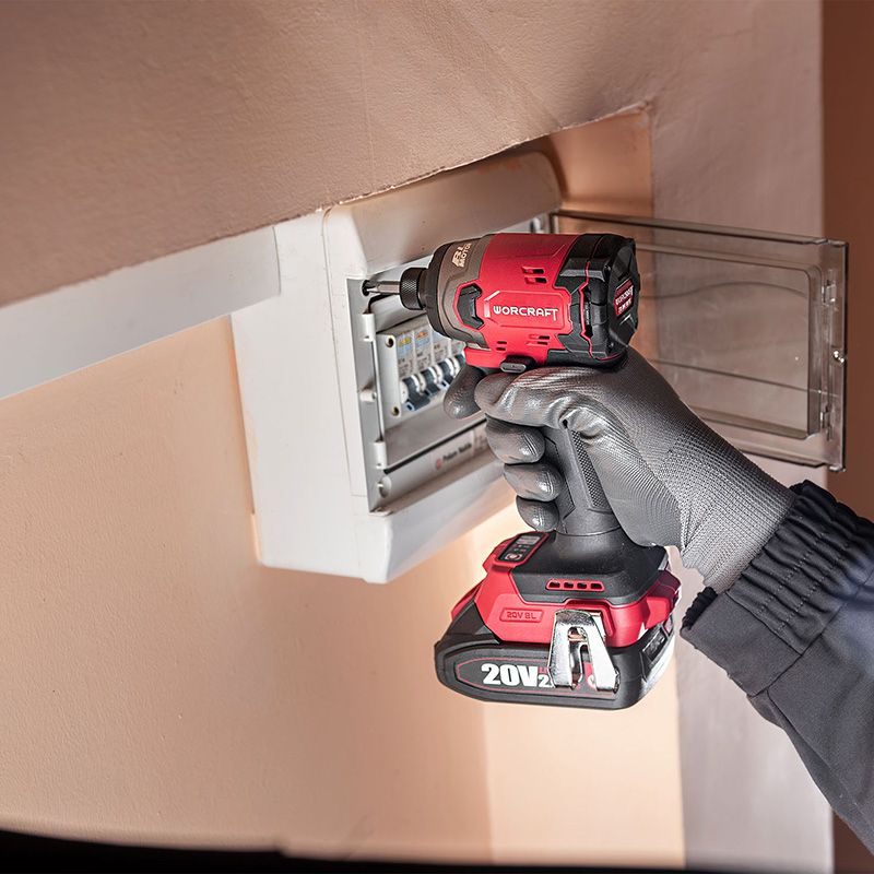 Акумуляторний безщітковий гайковерт ударний WORCRAFT CIS‑S20LiBM‑260