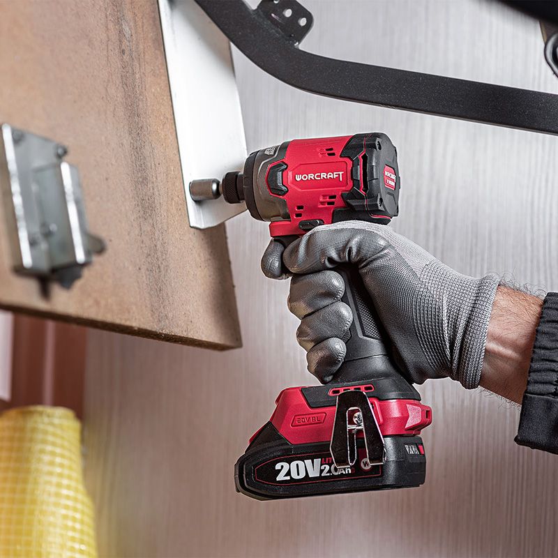 Акумуляторний безщітковий гайковерт ударний WORCRAFT CIS‑S20LiBM‑260