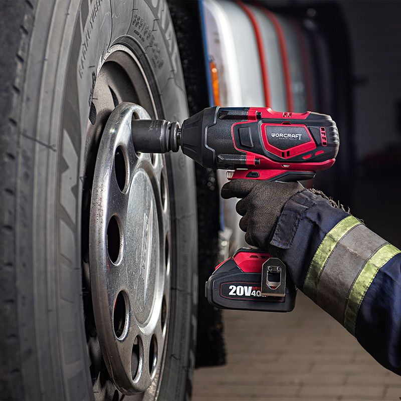 Акумуляторний безщітковий гайковерт WORCRAFT XCUBE007