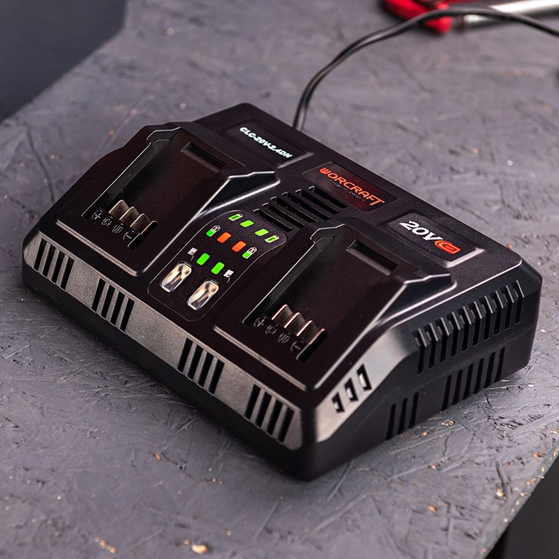 Зарядний пристрій подвійний WORCRAFT CLC-20V-2.4DN