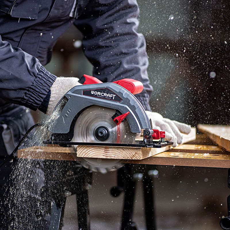 Циркулярна пила WORCRAFT CS15-185