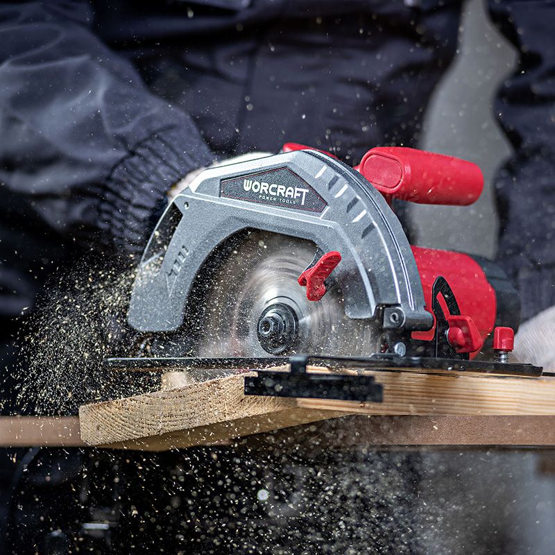 Циркулярна пила WORCRAFT CS15-185