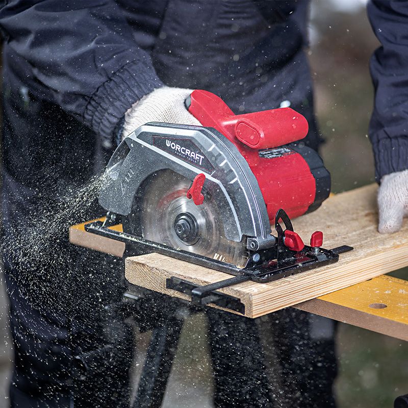 Циркулярна пила WORCRAFT CS15-185