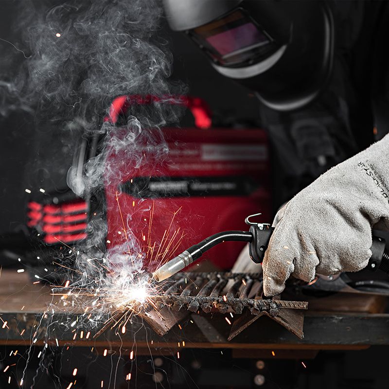 Зварювальний напівавтомат WORCRAFT MIG-200AT